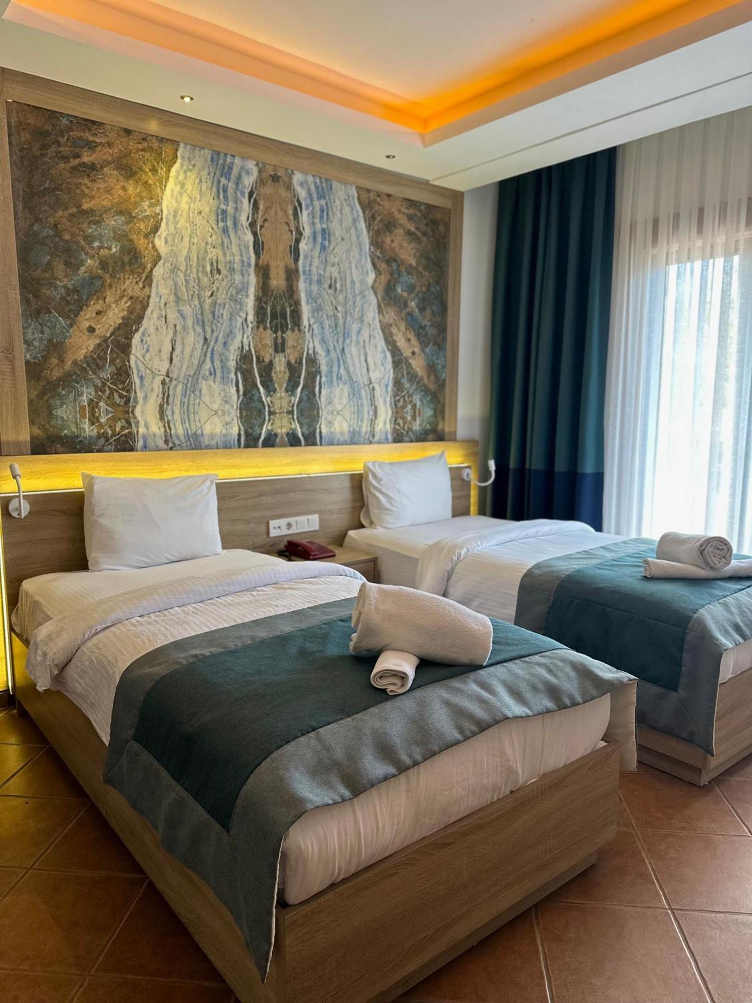 The Kumsal Hotel Oludeniz Bagian luar foto